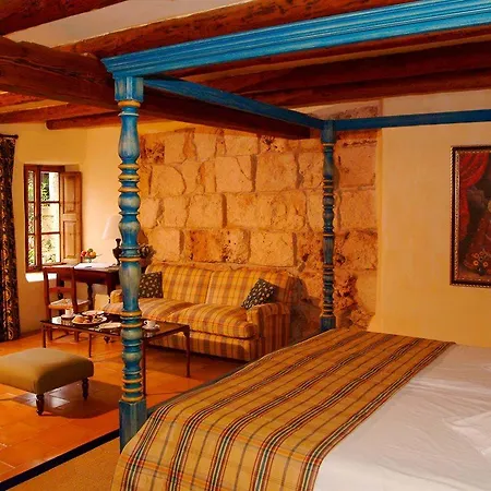 Reserva Rotana Golf Hotell 5*