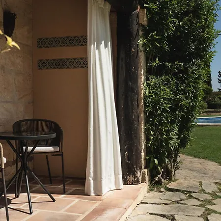 La Reserva Rotana 5*