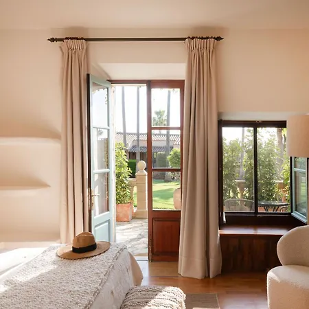 Hotel Reserva Rotana Golf 5*